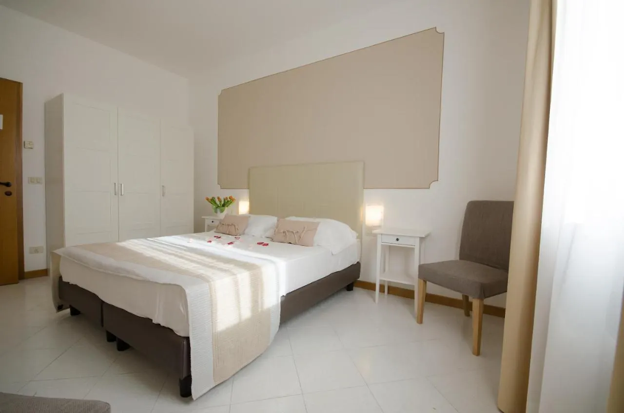 Hotel Al Sole Bardolino Italy