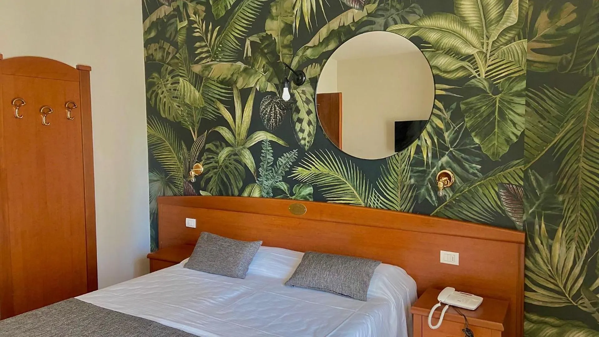Hotel Al Sole Bardolino Italy