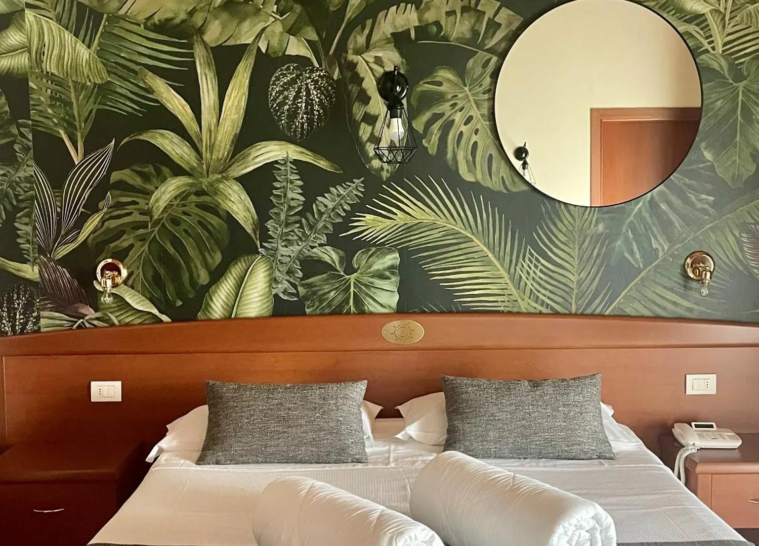 Hotel Al Sole Bardolino 3*,  Italy